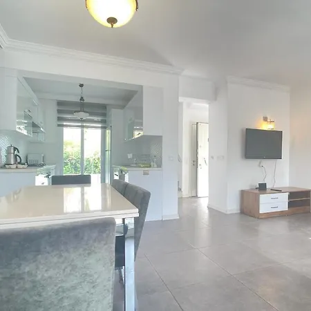 Villa Villa Calis *